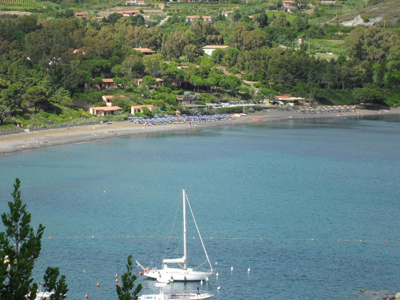 Casa Del Golfo Aparthotel
